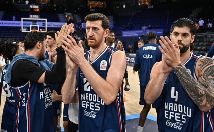 Anadolu Efes, EuroLeague'de Olympiakos'a konuk oluyor