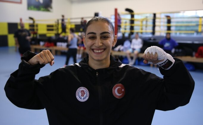 Sakatl�klara ra�men pes etmeyen milli boks�r Filiz'in g�z� Avrupa �ampiyonlu�unda