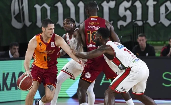 Galatasaray MCT Technnic ligde ilk ma�lubiyetini ald�!