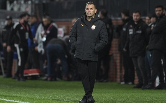 Galatasaray'da iki y�ld�z birden kul�beye!