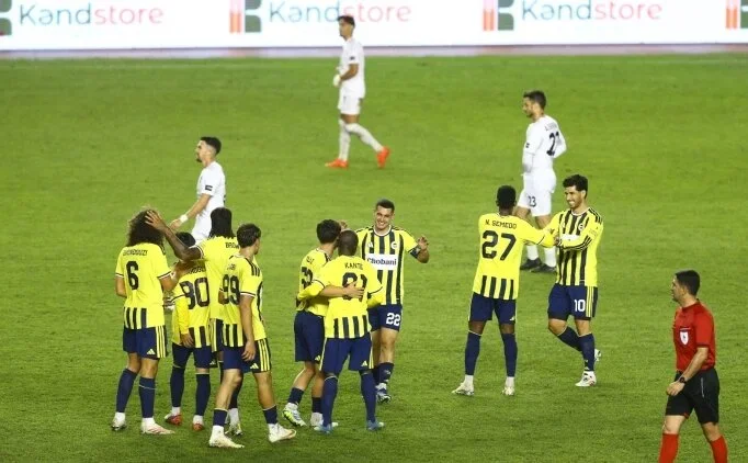 Fenerbah�e'de yeni sayfa!