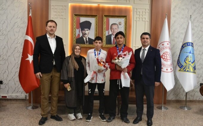 Erzurumlu g�re��ilere co�kulu kar��lama!