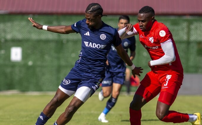 Antalyaspor, Bolu deplasman�nda tek golle kazand�!