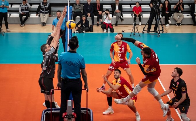 �ampiyonlar Kupas�'nda zafer ikinci kez Galatasaray'�n