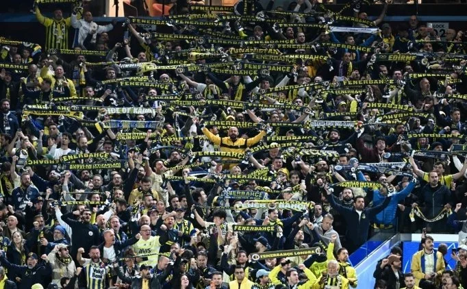 Fenerbah�e taraftar�ndan 6-0 sonras� b�y�k tepki!