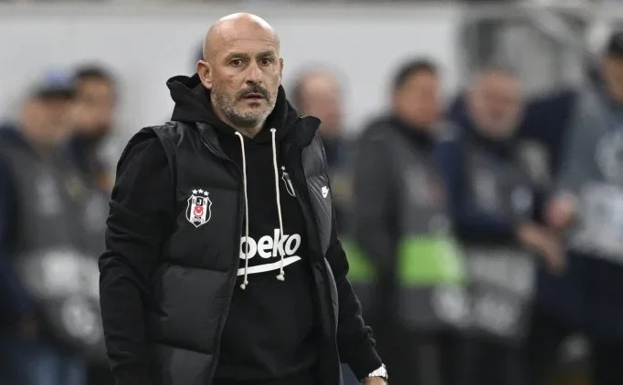 Italiano'dan savunmada de�i�iklik! S�rpriz isim ilk 11'e girebilir