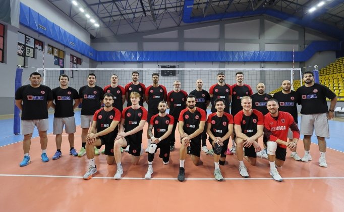 Sungurlu Belediyespor'un Efeler Ligi'ndeki hedefi ilk 8'de olmak
