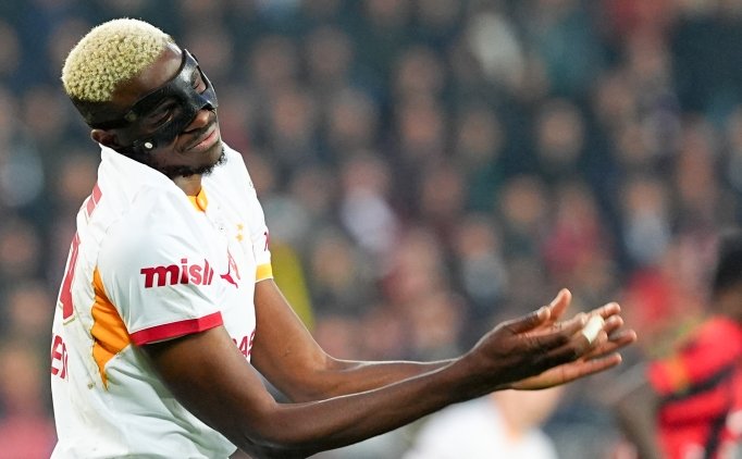 Galatasaray'�n Lille deplasman� �ncesi protesto endi�esi