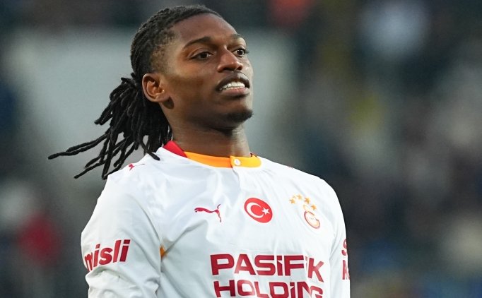 Galatasaray'dan Rafael Leao a��klamas�!