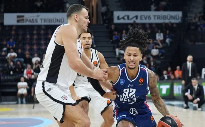 EuroLeague derbisinde kazanan Anadolu Efes
