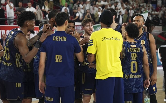 Fenerbah�e, EuroLeague'de Valencia deplasman�na gidiyor
