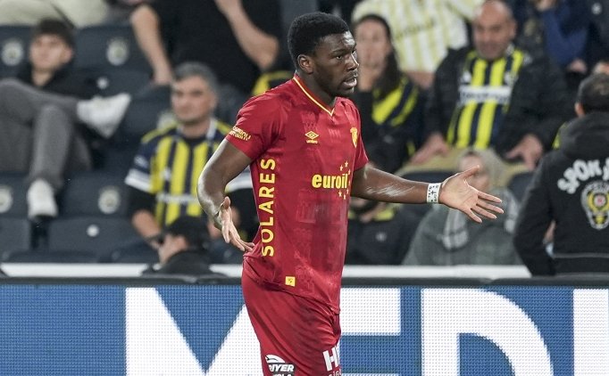 Sinclair Armstrong: 'Hocam�z Fenerbah�e'nin s�k�nt�s�n� anlatt�'