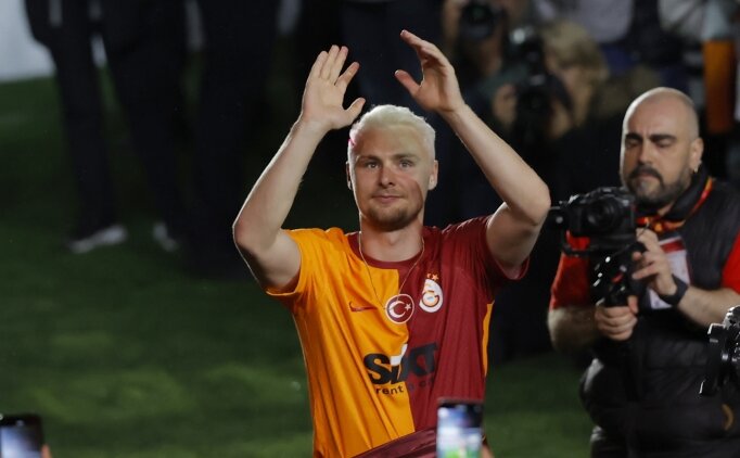Victor Nelsson'dan Galatasaray'a veda!