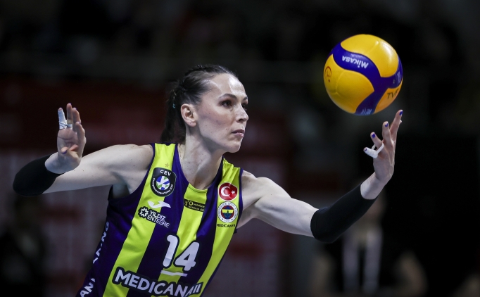 Fenerbah�e'den Eda Erdem i�in imza a��klamas�