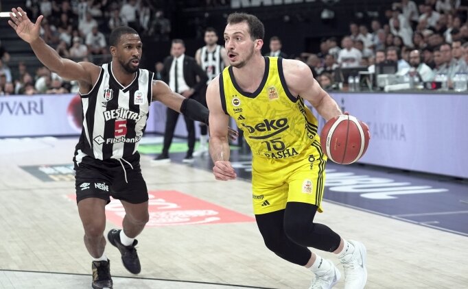 Fenerbah�e, Mert Emre Ek�io�lu ile yollar�n� ay�rd�!