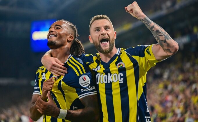 Fenerbah�e'nin sigortas�: Gol yemeyen 4'l� form�l