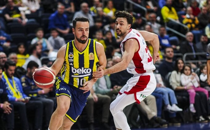 Fenerbah�e a��klad�: Melih Mahmuto�lu