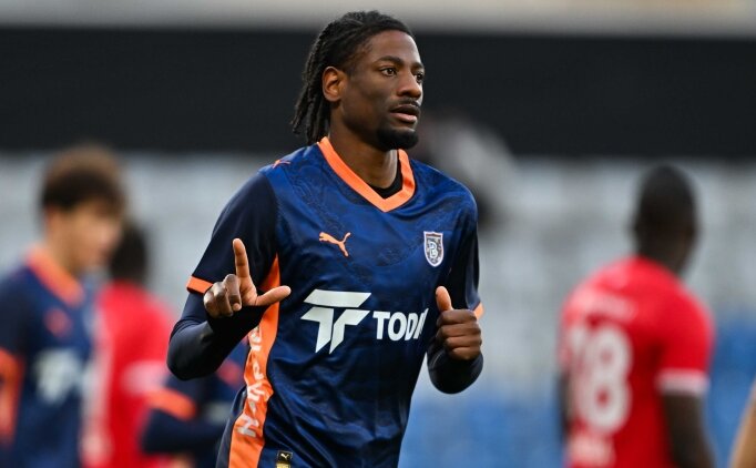 Ba�ak�ehir'de Nuno Da Costa ile yollar ayr�ld�