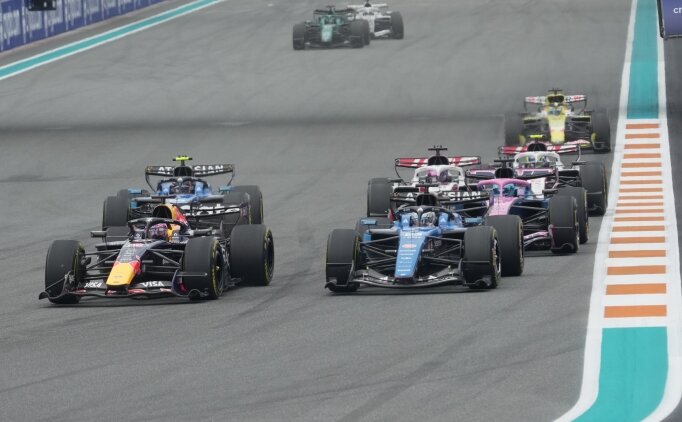 Formula 1'de s�radaki durak Kanada
