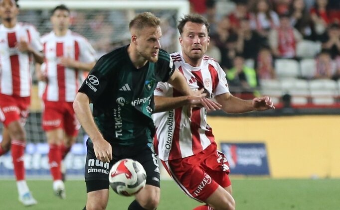 Kocaelispor'de Smolcic i�in g�r��meler durdu!