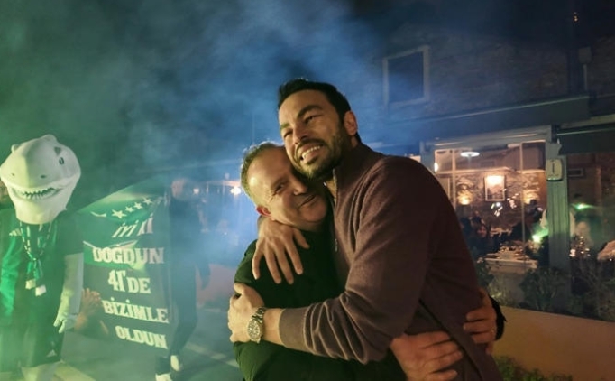 Sel�uk �nan'a ''41'' temal� do�um g�n� s�rprizi