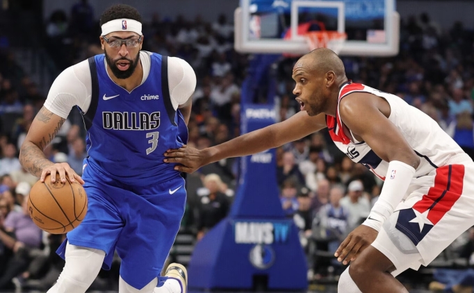 Anthony Davis, dev takasla Wizards'a kat�ld�