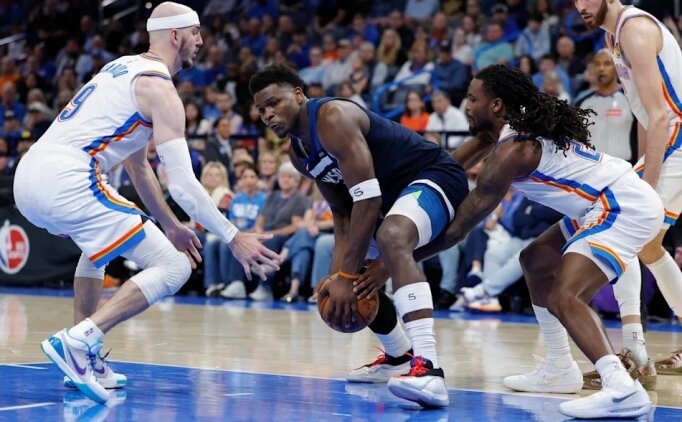 Edwards: 'Spurs ve Thunder'� yenebilece�imizi d���n�yorum'