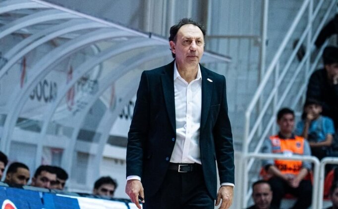 Alia�a Petkimspor diken �st�nde