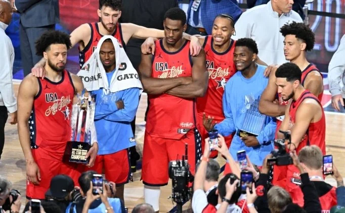 NBA All-Star Pazar Gecesi: USA Stars �ampiyon oldu!