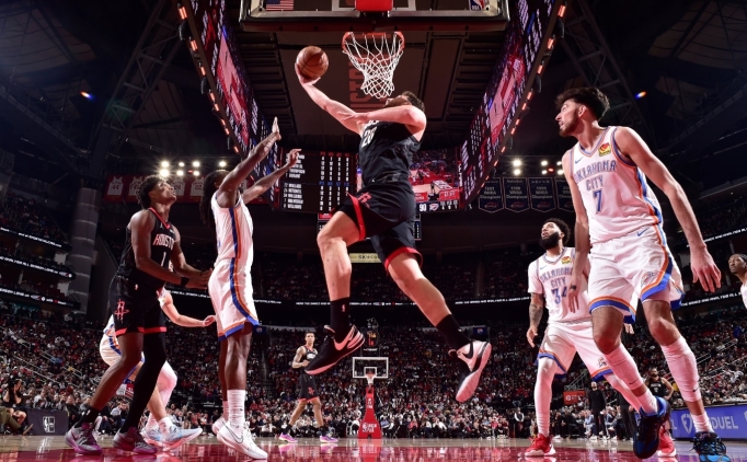 NBA'de Alperen �eng�n'�n 'double-double'� Rockets'a yetmedi