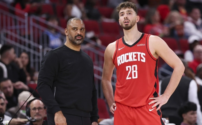 Ime Udoka'dan Alperen �eng�n'�n savunmas�na ele�tiri