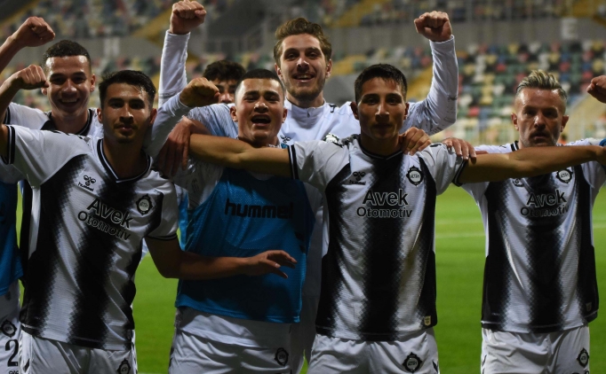 Altay deplasmanda umut ar�yor