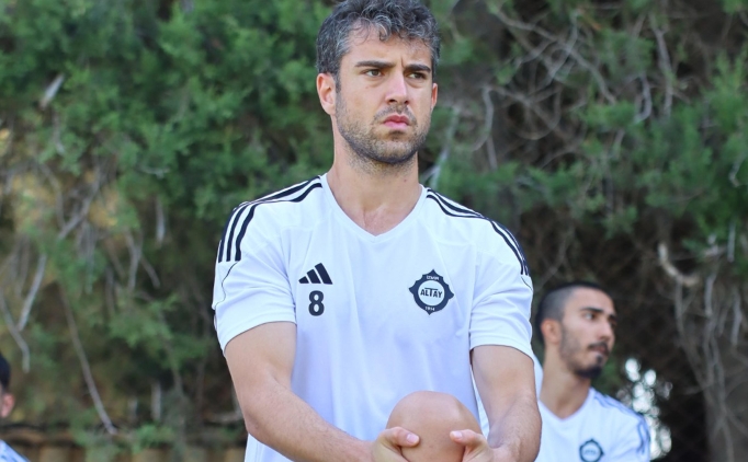 Altay'da Murat Berkan ayr�ld�