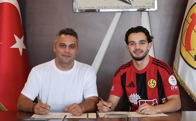 Altay'dan ayr�lan Emre Tangeldi imzay� att�