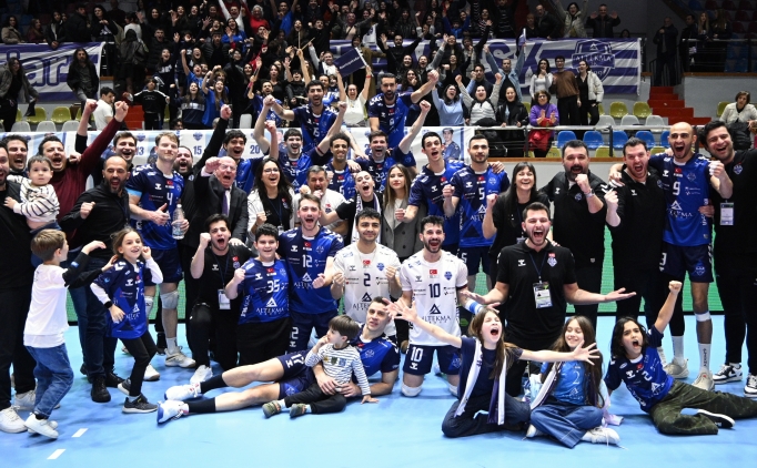 Altekma'dan yar� final i�in salona davet