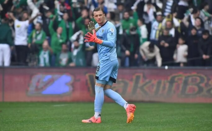 Alt�nordu'da Kerem Mat��l� pi�manl���