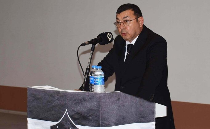 Altay'�n Eski Ba�kan� Ahmet Ta�p�nar: 'B�t�n yollar kapand�'