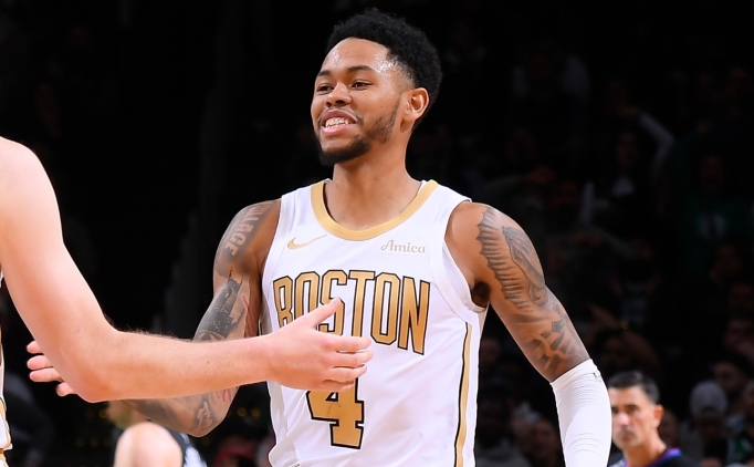 Anfernee Simons takas s�ylentileri: konferans i�inden ilgi var