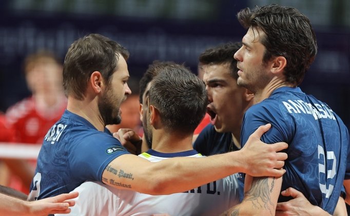 Fenerbah�e, Alanya Belediyespor'a set vermeden kazand�