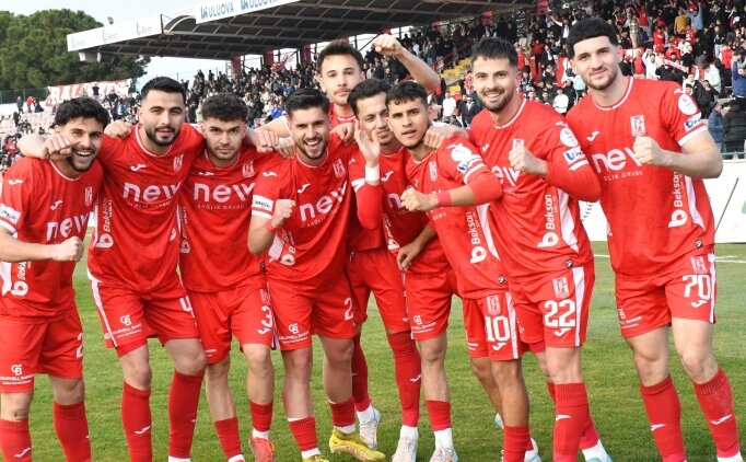 Bal�kesirspor'un 3'te 3 keyfi