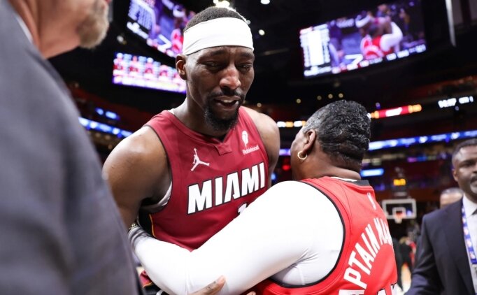 Adebayo'dan Kobe Bryant'a sayg� duru�u: 'Onu ge�mek ola�an�st�'