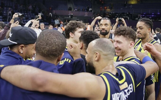 Fenerbah�e Beko, B�y�k�ekme'yi de kay�ps�z ge�ti