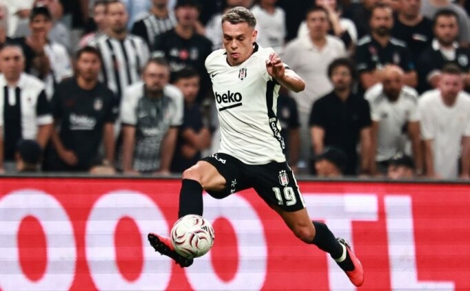 Trossard, Be�ikta� taraftar�yla bulu�tu