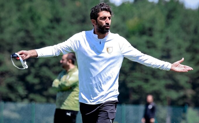 Bodrum FK'da Burhan E�er'le devam