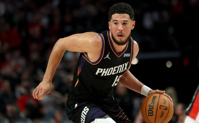 Suns soyunma odas�nda oyun kurucu rahats�zl���