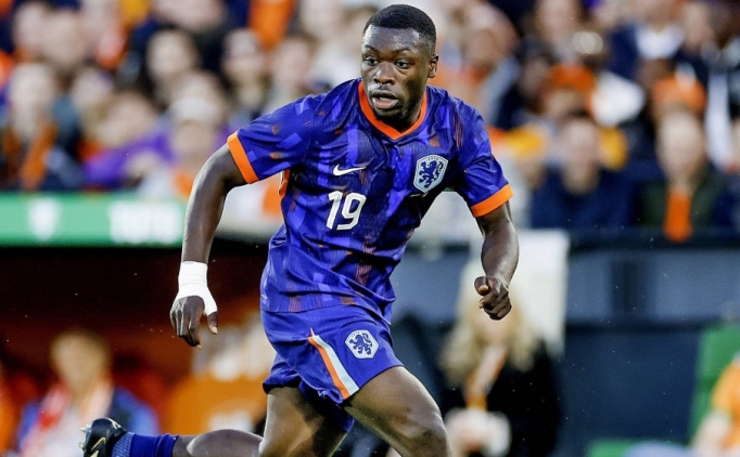 Fenerbah�e'nin Brobbey giri�imi sonu�suz kald�