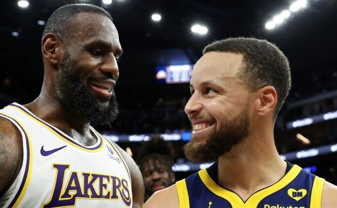 LeBron, Curry ile birle�meye 's�cak bakm�yor'