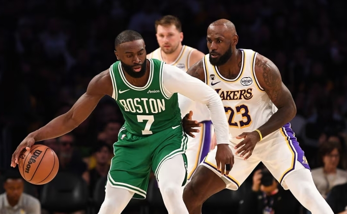 LeBron, Jaylen Brown i�in: 'Bronny yorumu hari� bir sorunumuz yok'