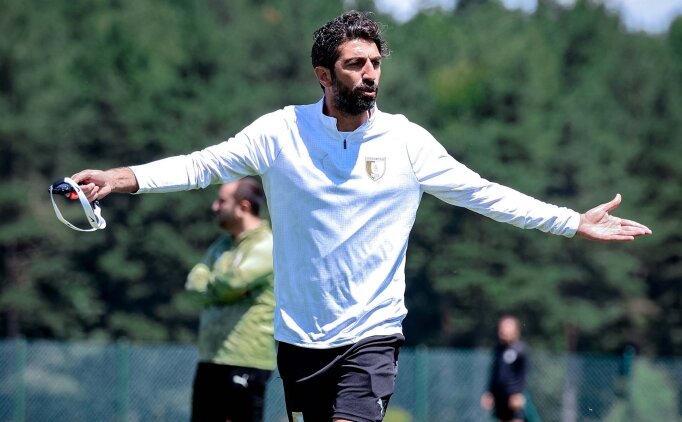 Burhan E�er'in �nceli�i Bodrum FK