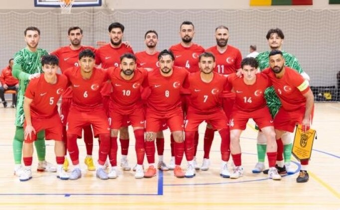 Millilerimiz ikinci ma��nda da sahadan ma�lubiyetle ayr�ld�